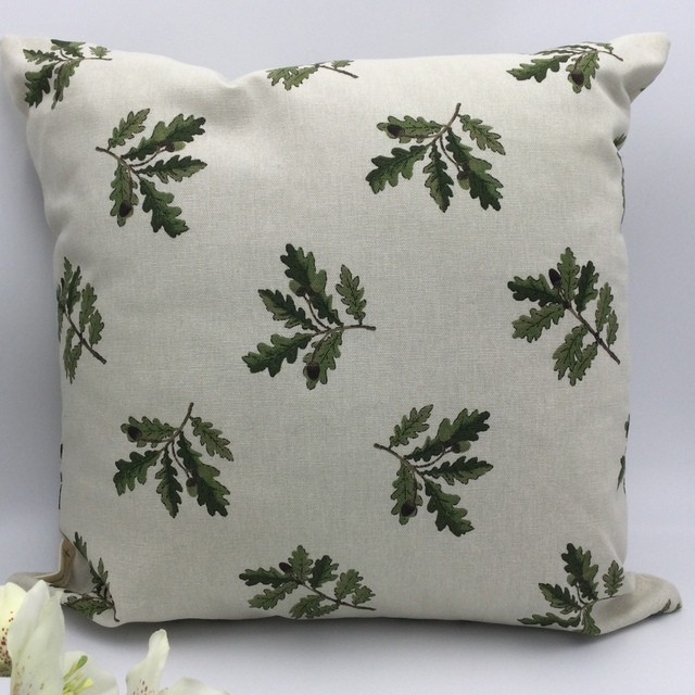 Acorn and Oak Leaves Cushion with Inner Pad