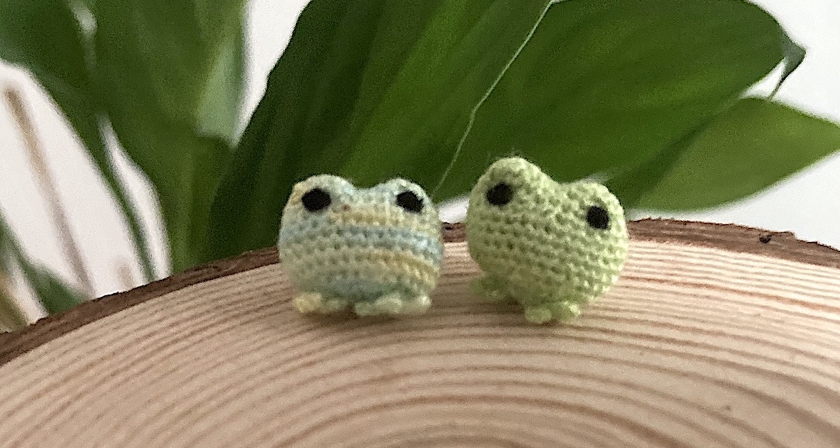 Micro-Crochet Frog