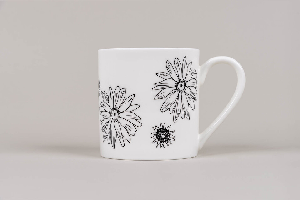 Black-eyed Susan Flower Pint Mug